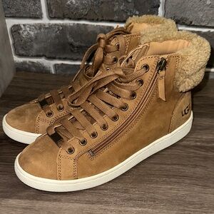 Ugg Olive High-Top sneaker - Women’s size 9 - NWOT